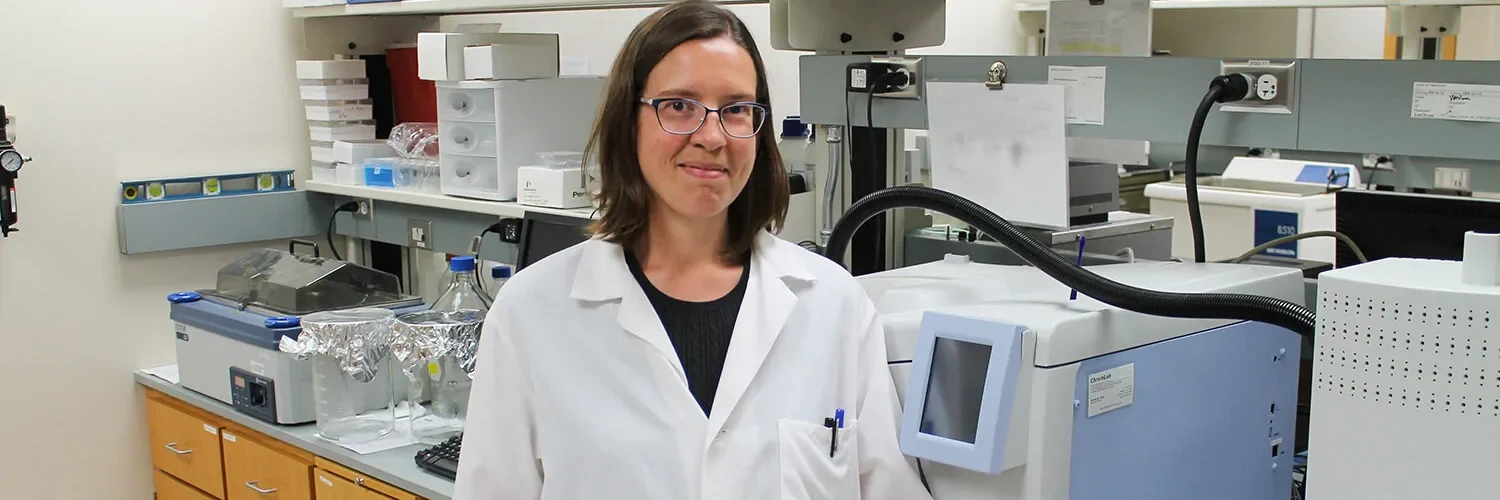 Heather Barkholtz in her lab