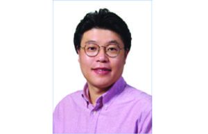 Donghwan Kim headshot