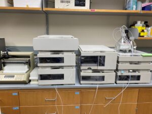 Agilent 1100 HPLC system equipped with a UV-VIS diode array detector and GPC analysis software