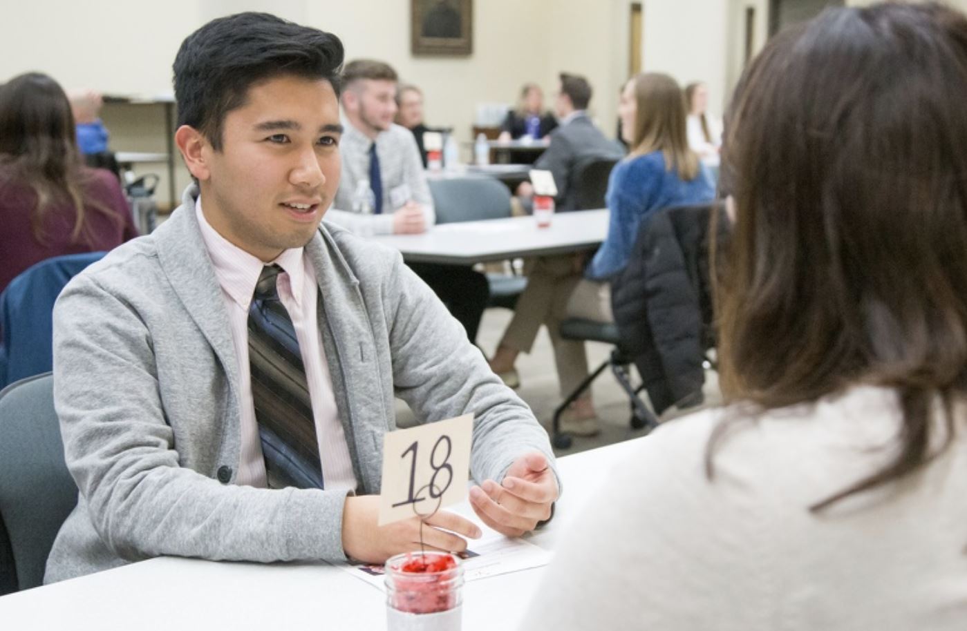 Pharmacy students participate in a speed networking session with alumni