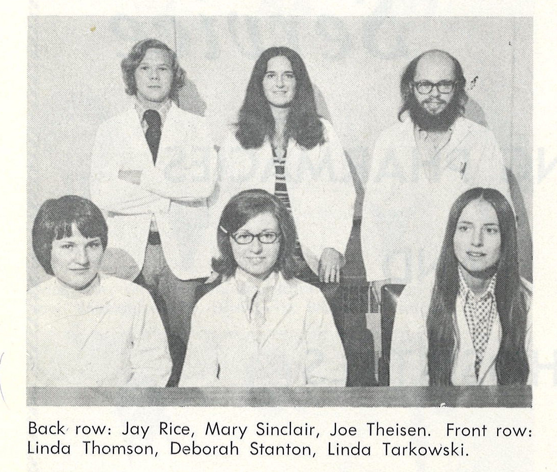 Black and white photo of Class of 1975 pharmacy students