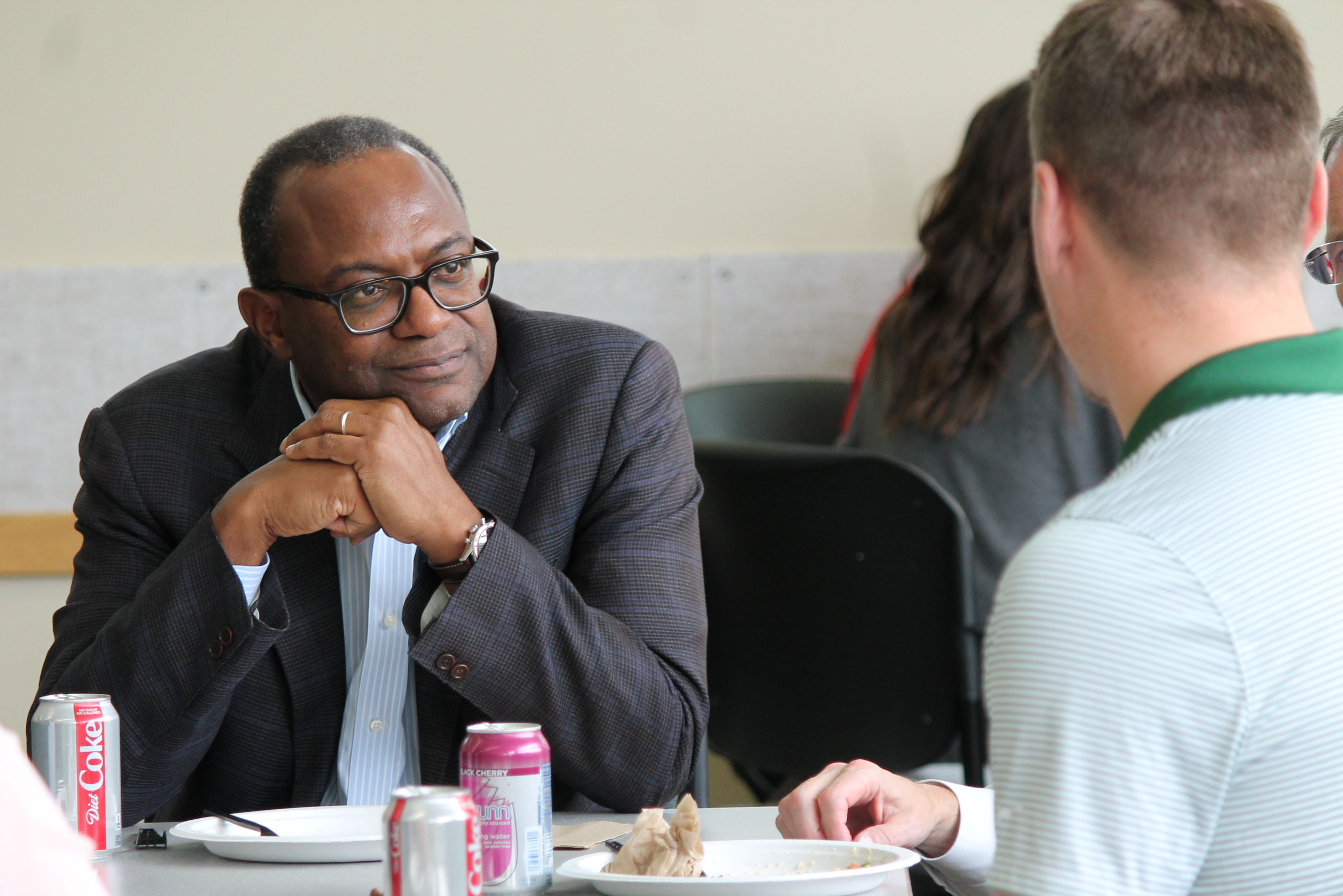 Bruce Scott speaking to PharmD students