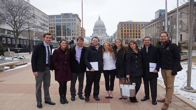 Group of pharmacy students in front of the Capitol.