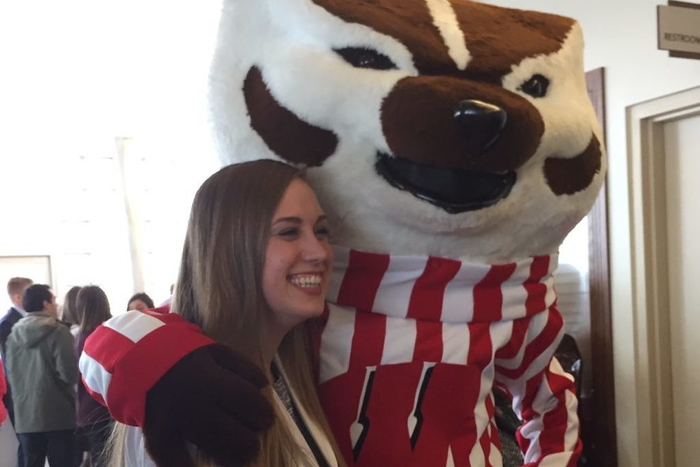 Students celebrate the moment with Bucky.