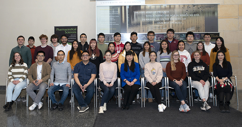 A group photo of the Li Research Group
