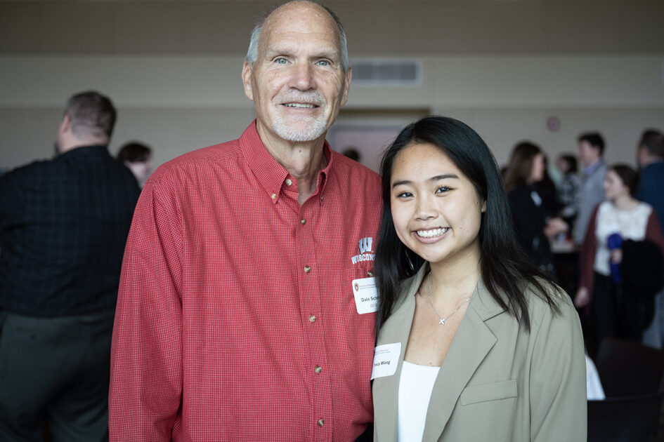 PharmD students pose with donors.