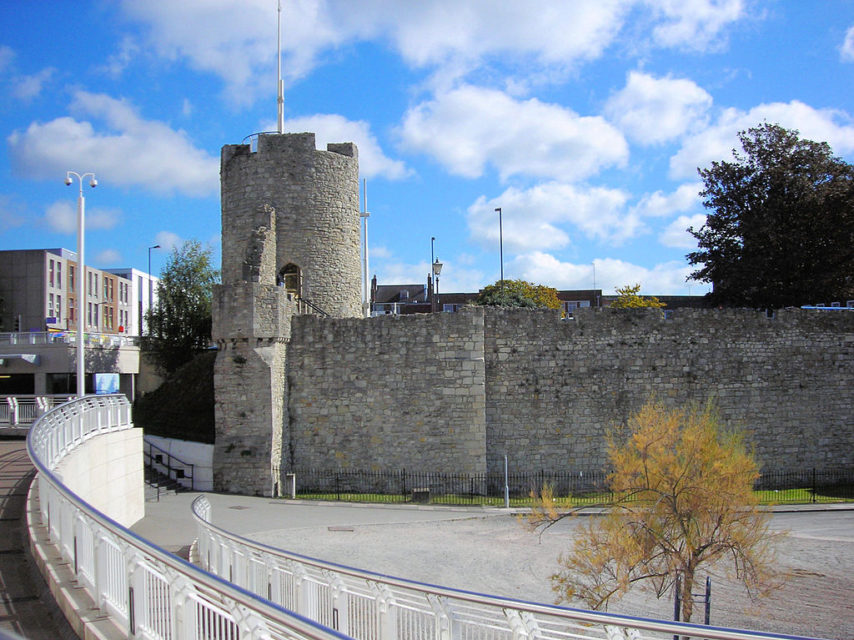 Arundel Tower, Southampton, England; Photographer: Jim Linwood