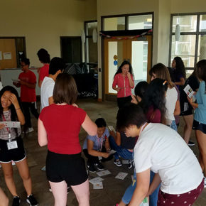 2017 Pharmacy Summer Program participants engage in a team building exercise.