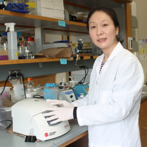 Jiaoyang Jiang in her lab