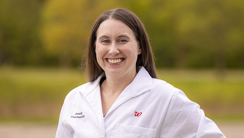 Jenny Donar portrait outside in a white coat