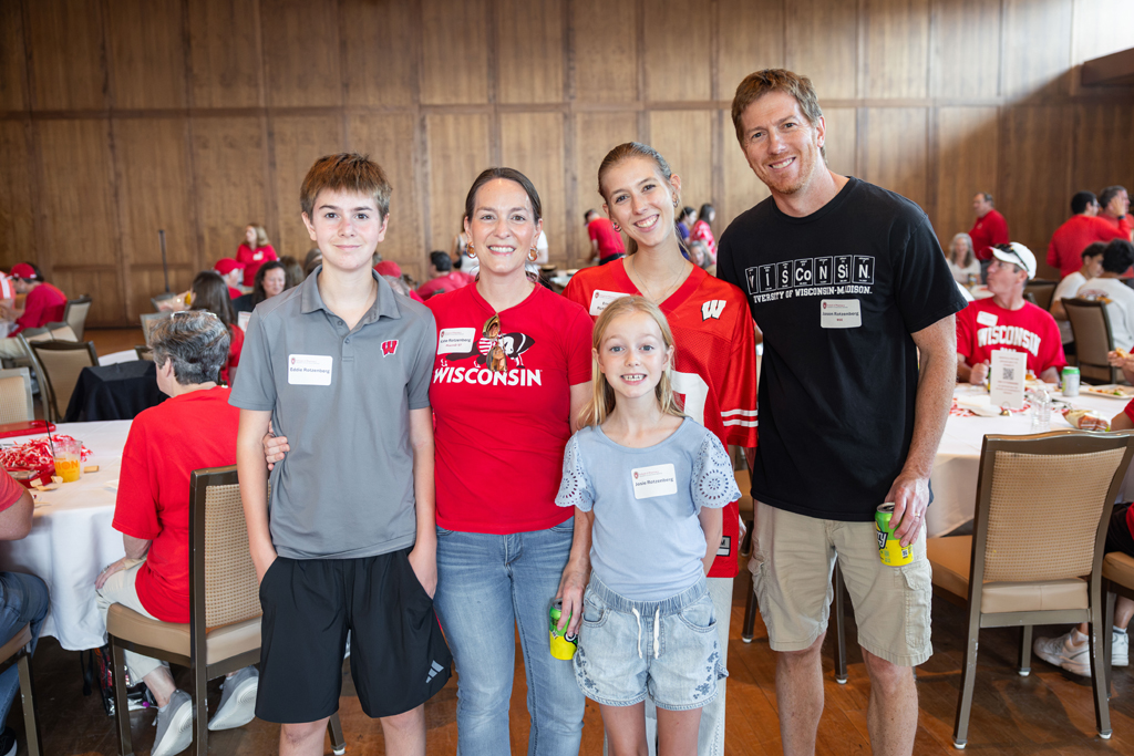School of Pharmacy Alumni Tailgate & Viewing Party 2026