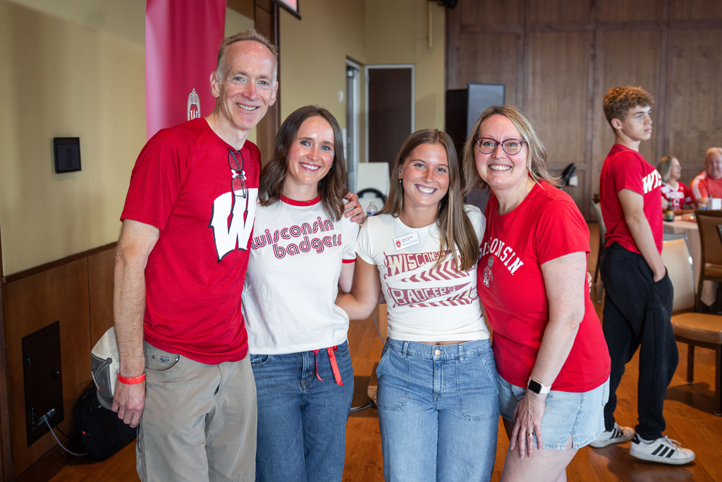 School of Pharmacy Alumni Tailgate & Viewing Party 2026