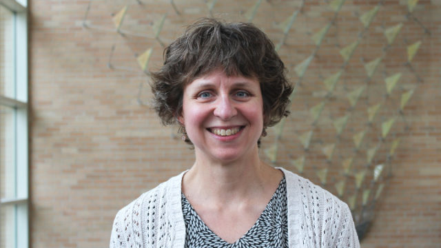 Headshot of Denise Walbrandt Pigarelli, Pharmacy Practice Division